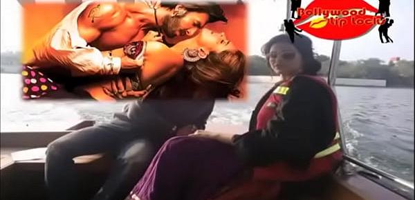  WapSung.com Deepika Padukone Hot Bed Scene Ranveer Singh